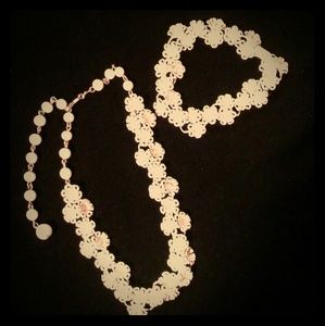 VINTAGE Metal Flower Jewelry Set